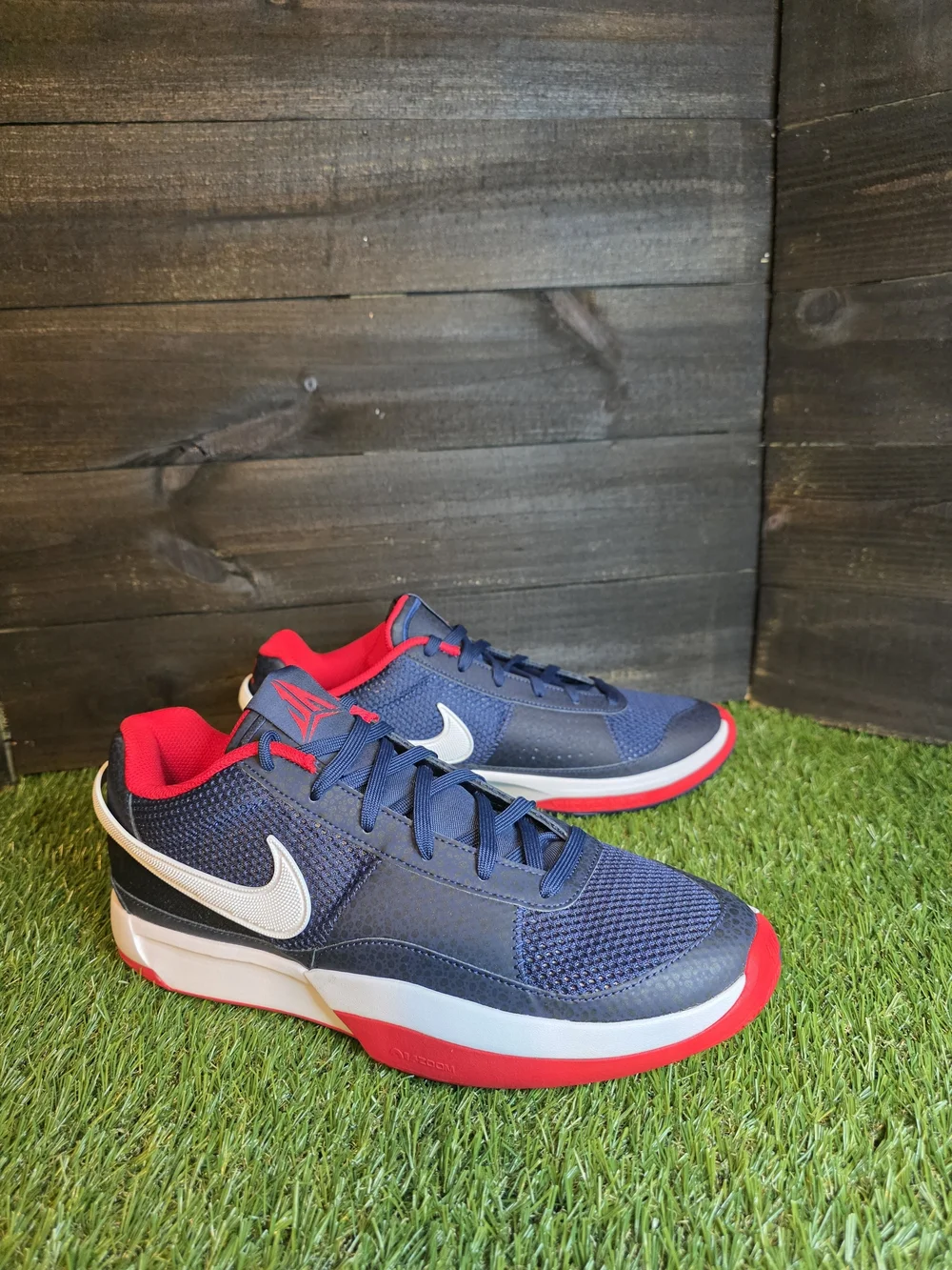 Nike Kids' Navy and Red Low-Top Sneakers